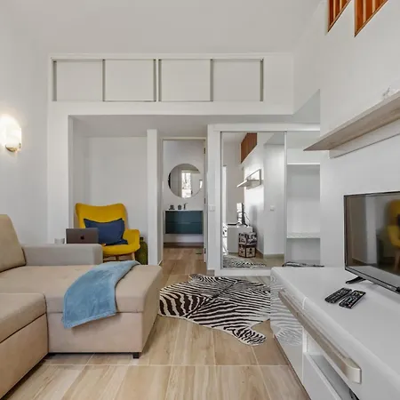 Navio Azul Funchal (Madeira)